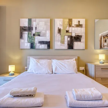 Apartment 2 Bedroom With Balcony & Panoramic Views Msida