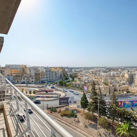 2 Bedroom With Balcony & Panoramic Views